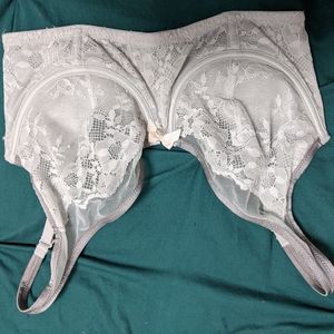 Unlined longline Victoria's Secret Body bra 32 DD